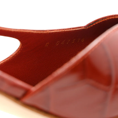 Calfskin Crocodile Embossed Patent Cap Toe Slingback Pumps 39 Dark Red White