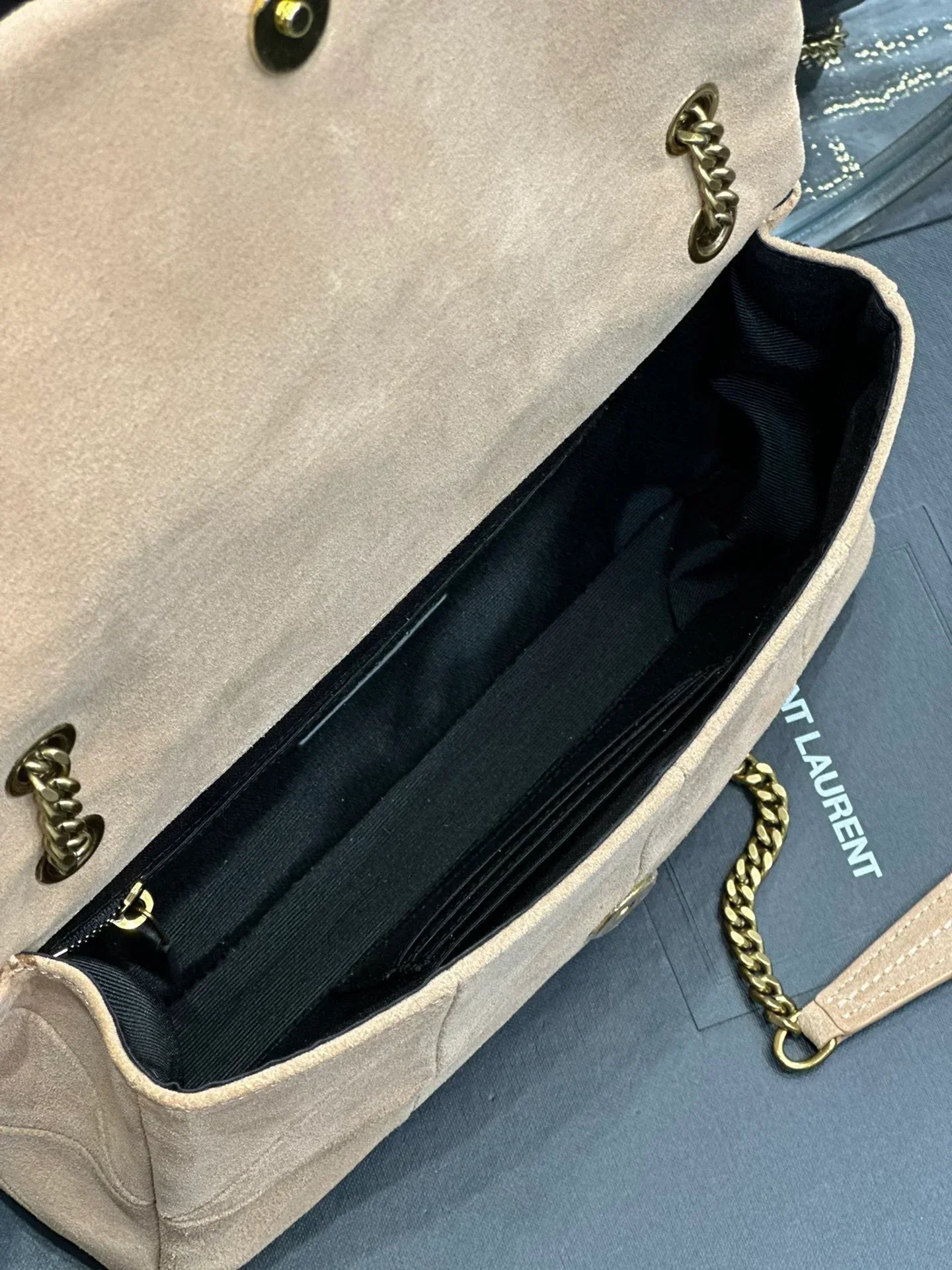 Saint Laurent