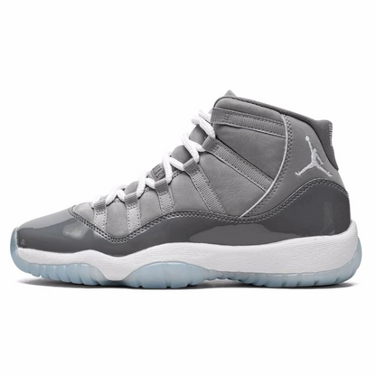 JORDAN 11 Retro Cool Grey