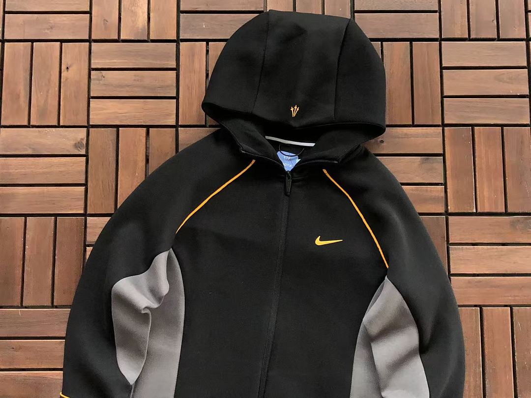 TOP￥~169 PANTS￥~135 N🔥C🔥A & N🔥K🔥HOODIE TROUSERS