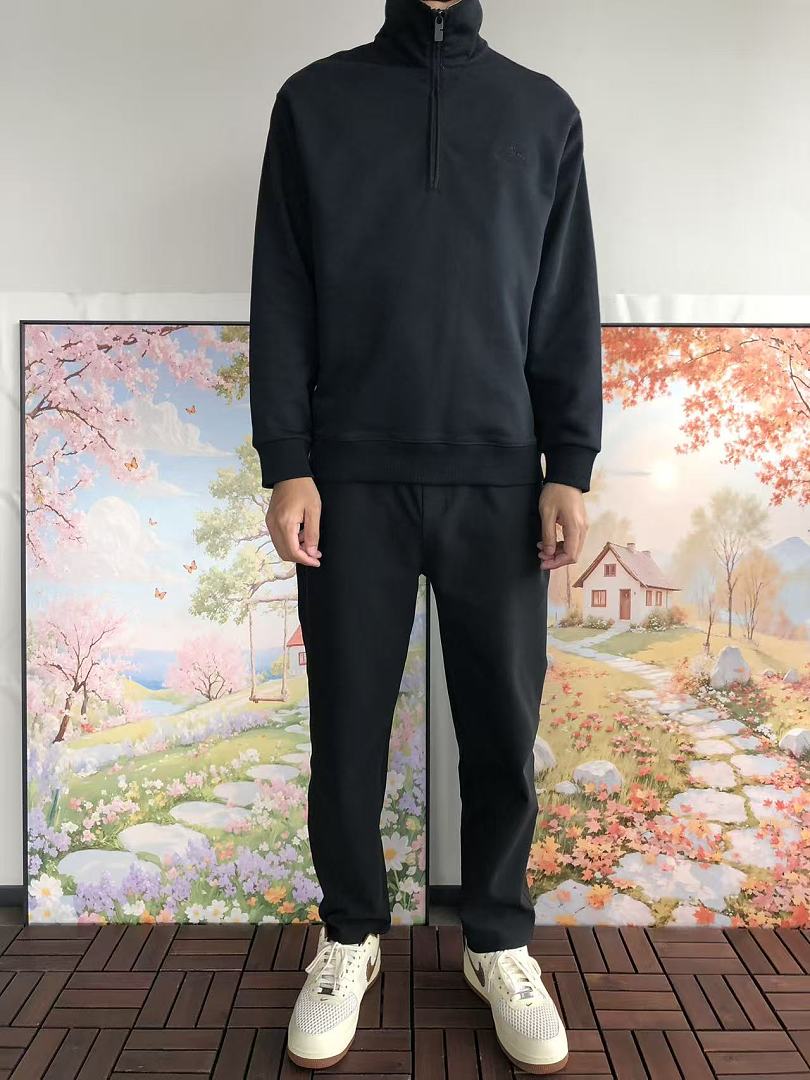 Burberr¥ mid zipper
