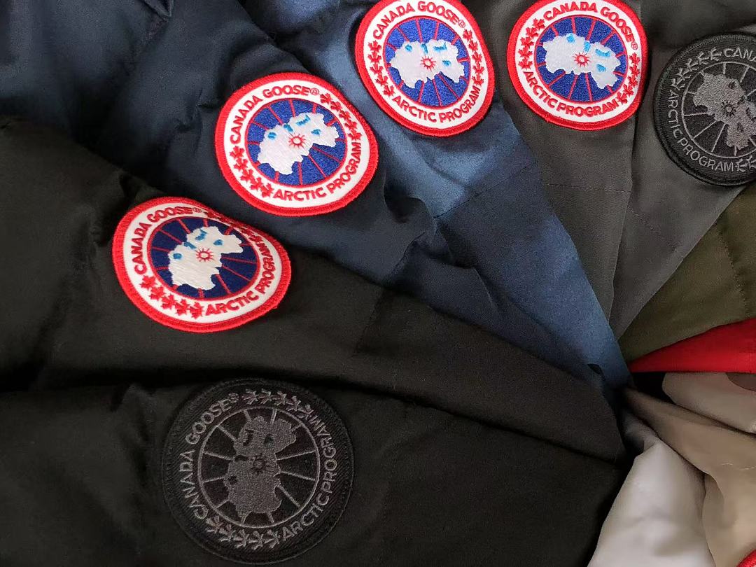 C🔥N🔥🔥A G🔥🔥🔥E DOWN JACKET