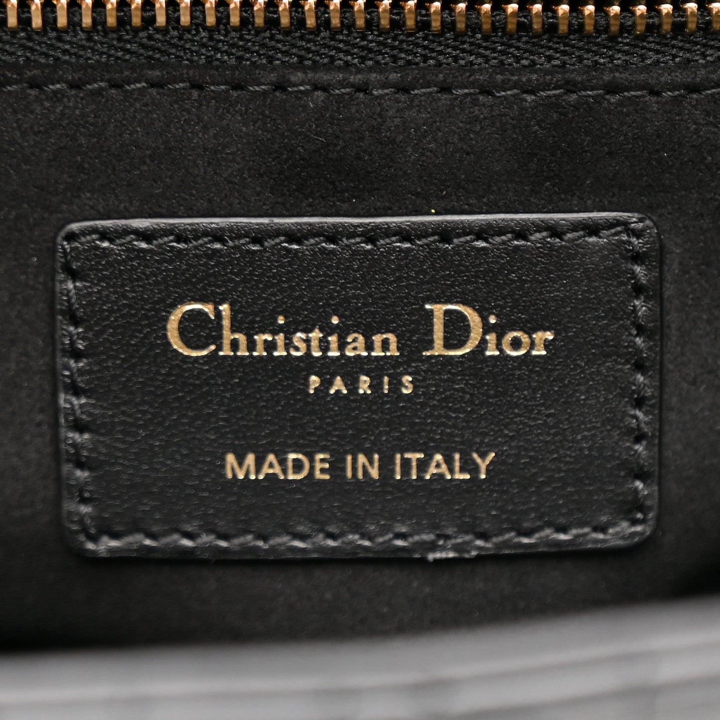 DIOR
