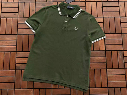 FRED PERRY T-SHIRT