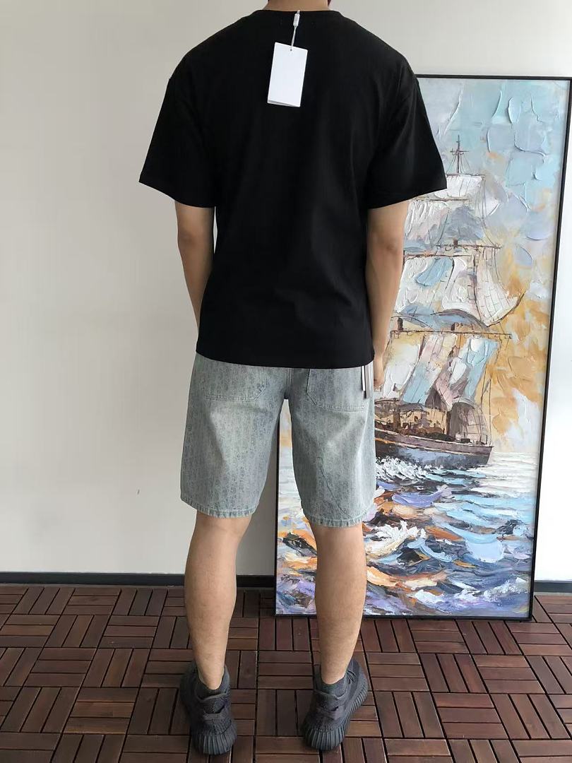 C🔥LI🔥E T-SHIRT
