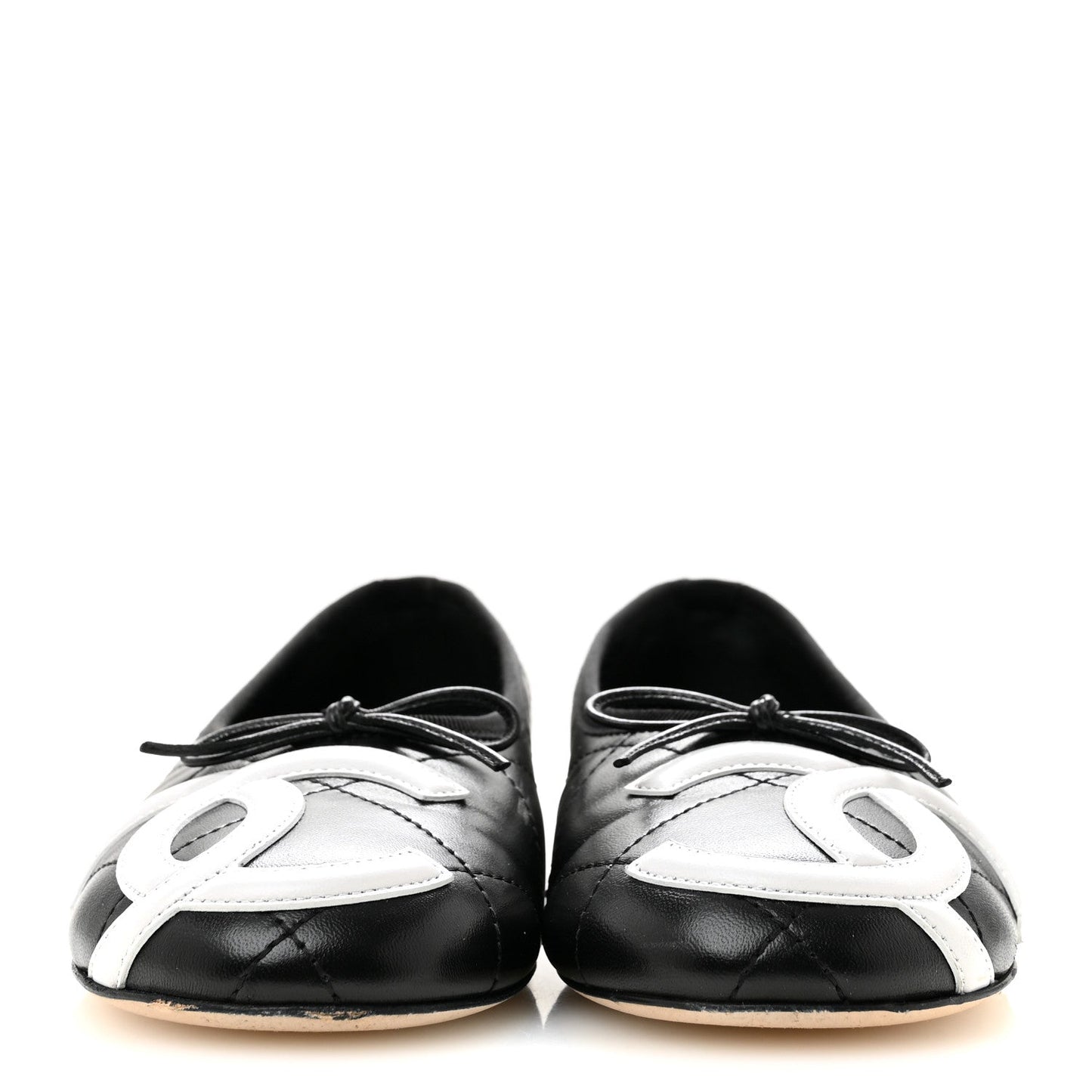 Lambskin Quilted CC Cambon Ballet Flats 36 Black White