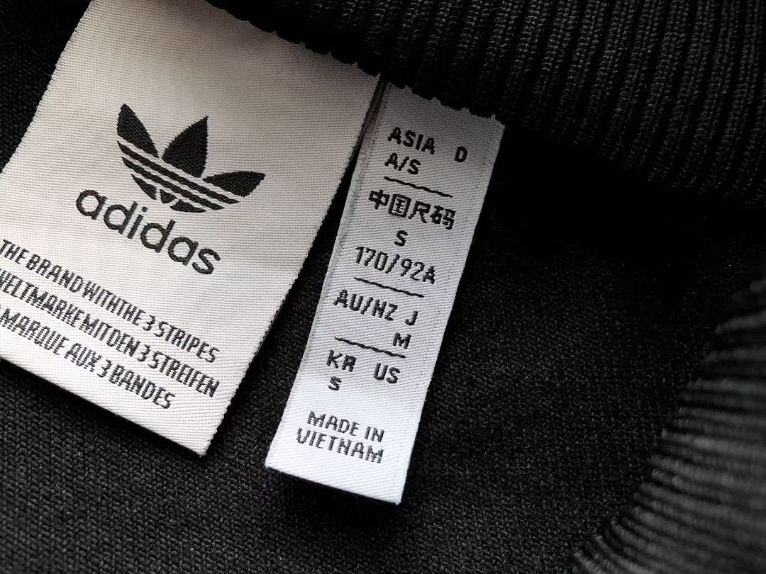 Chaqueta ADIDA$