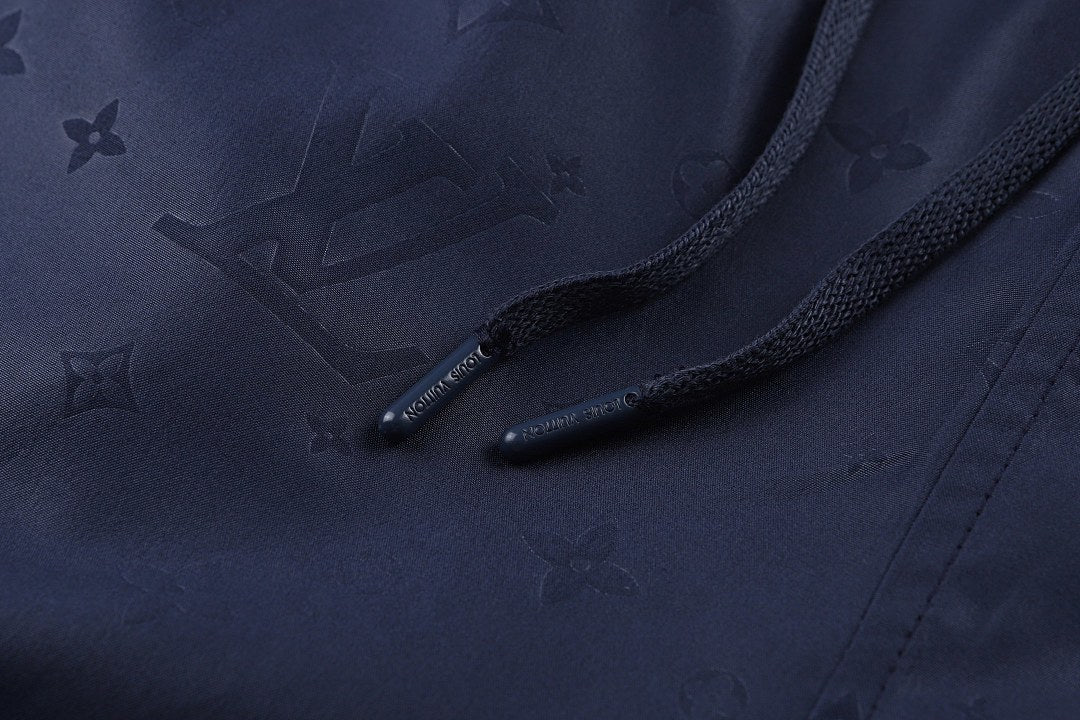 PANTALONES CORTOS LV