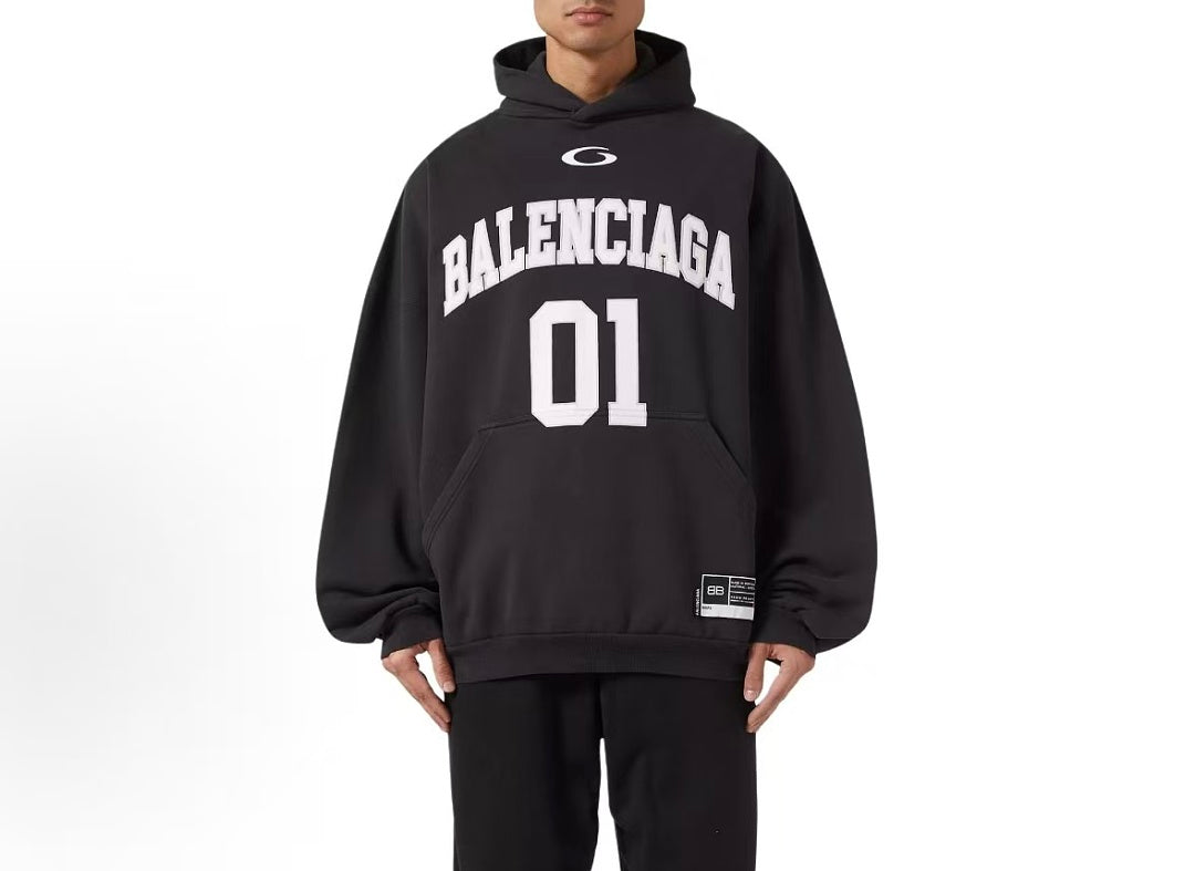 B🔥L🔥🔥🔥IA🔥A HOODIE
