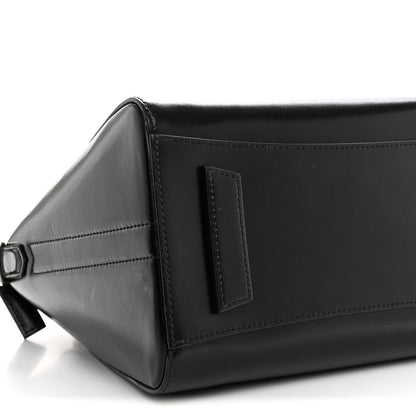 Shiny Lord Calfskin Small Antigona Black