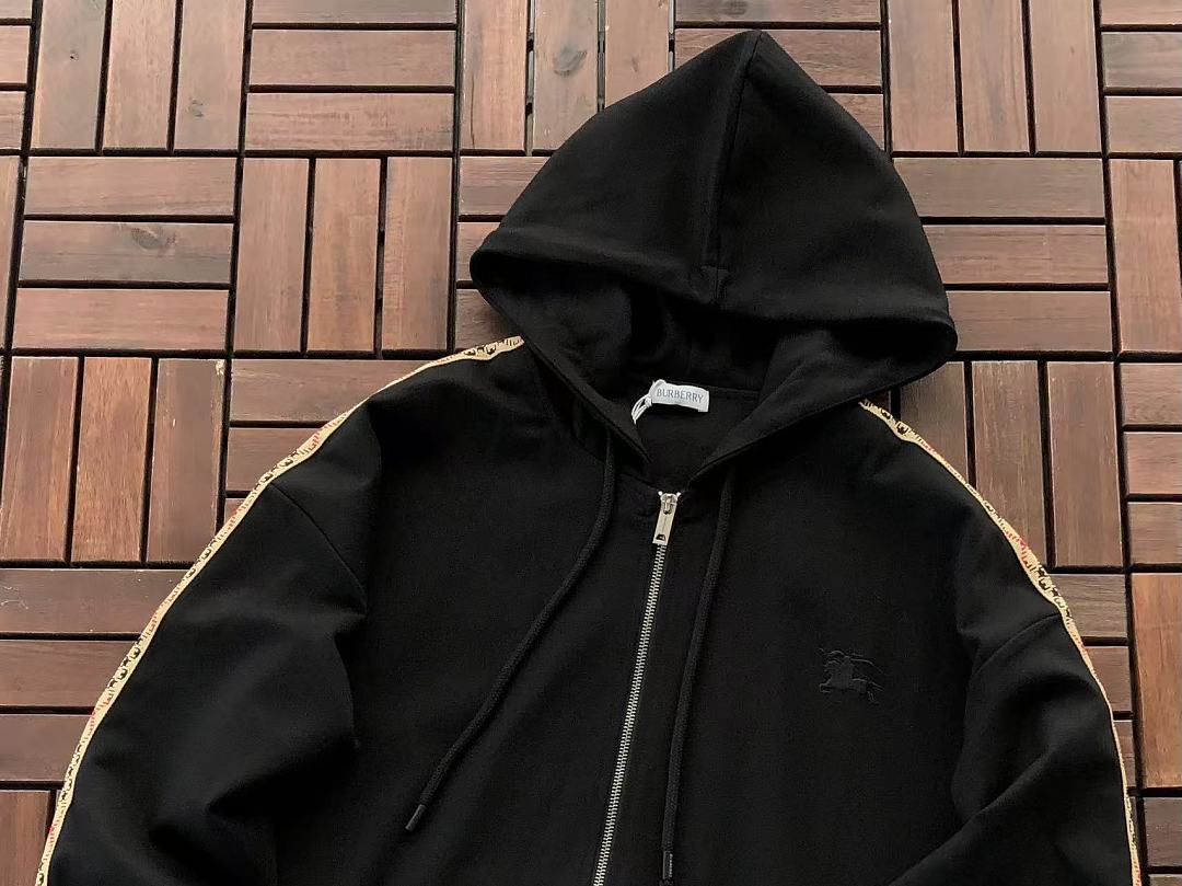 TOP￥~215 PANTS ￥~185 B🔥RB🔥RRY HOODIE TROUSERS