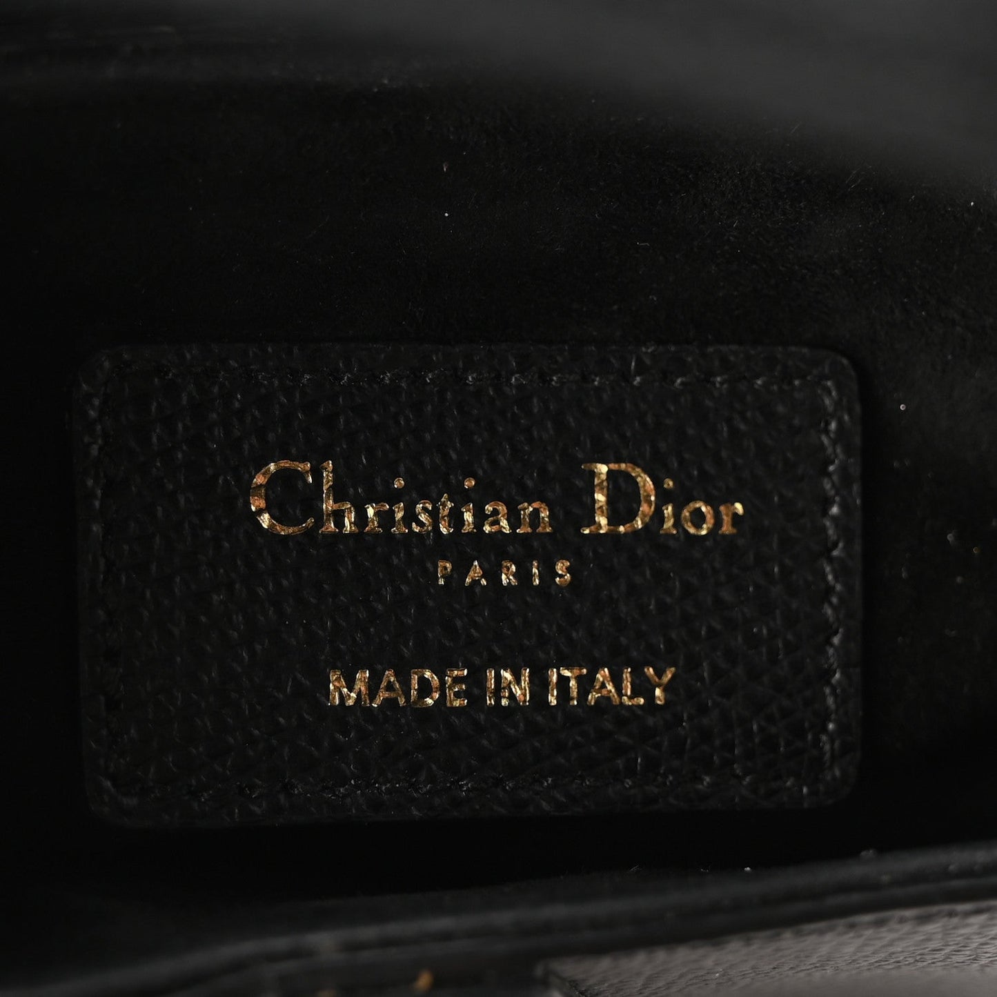 DIOR