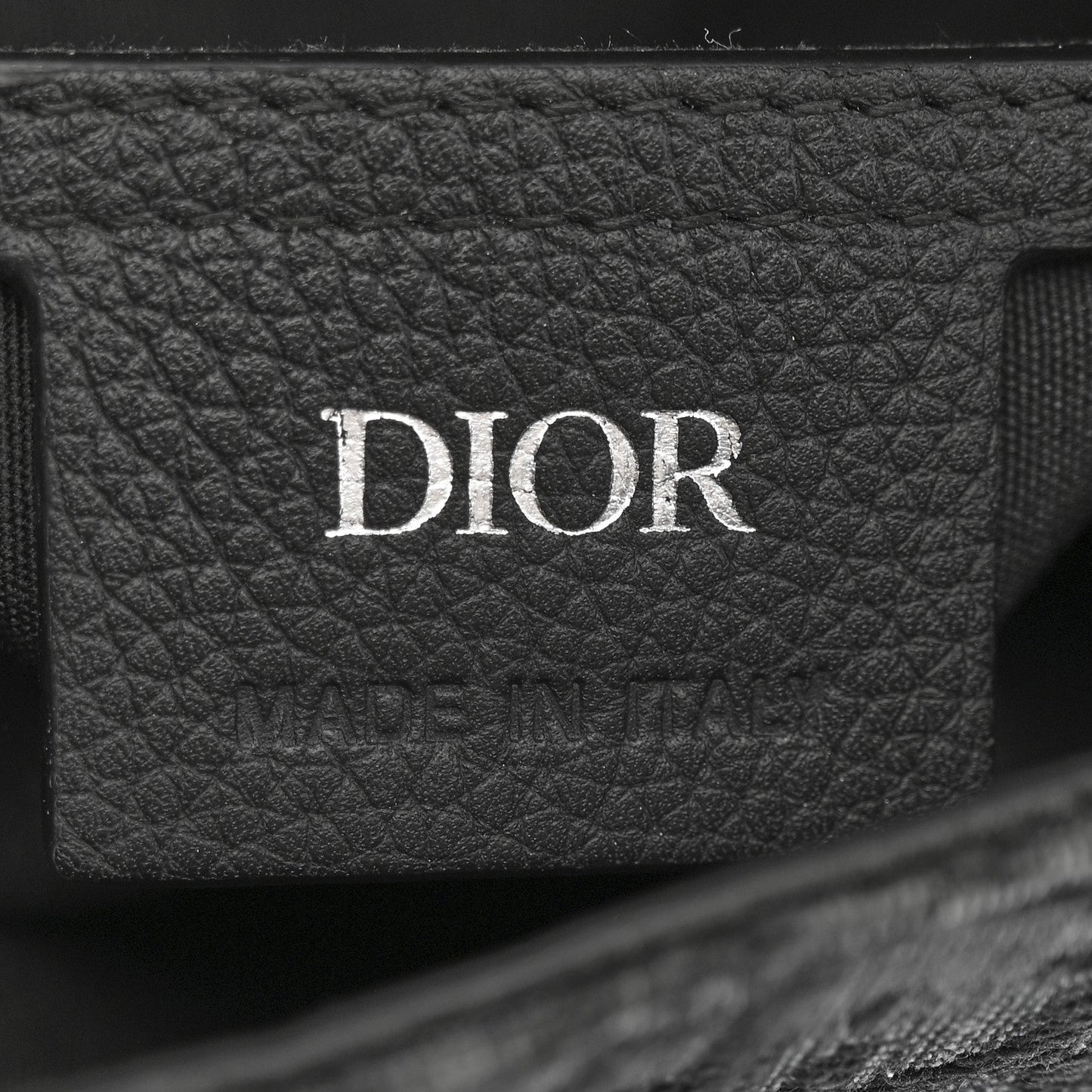 DIOR