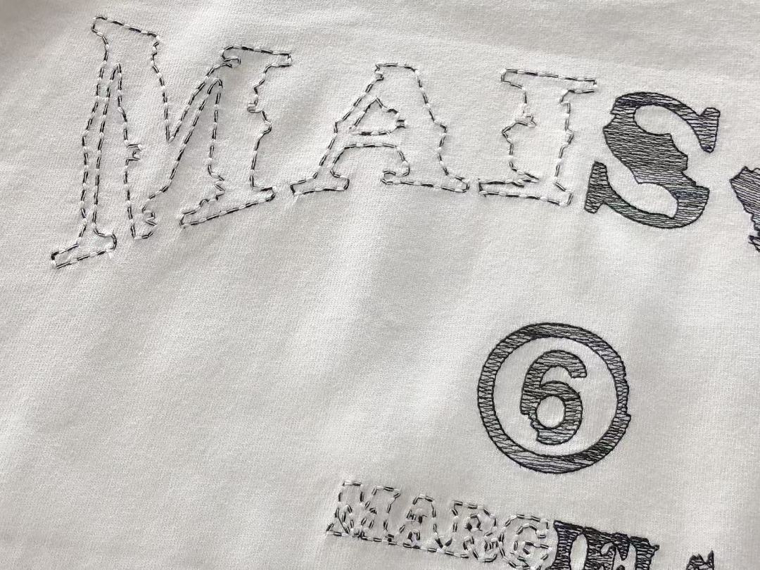M🔥IS🔥N M🔥R🔥IE🔥A LONG-SLEEVE