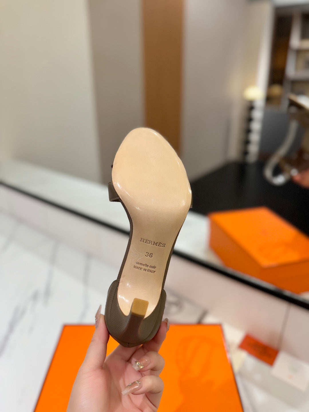 Hermès