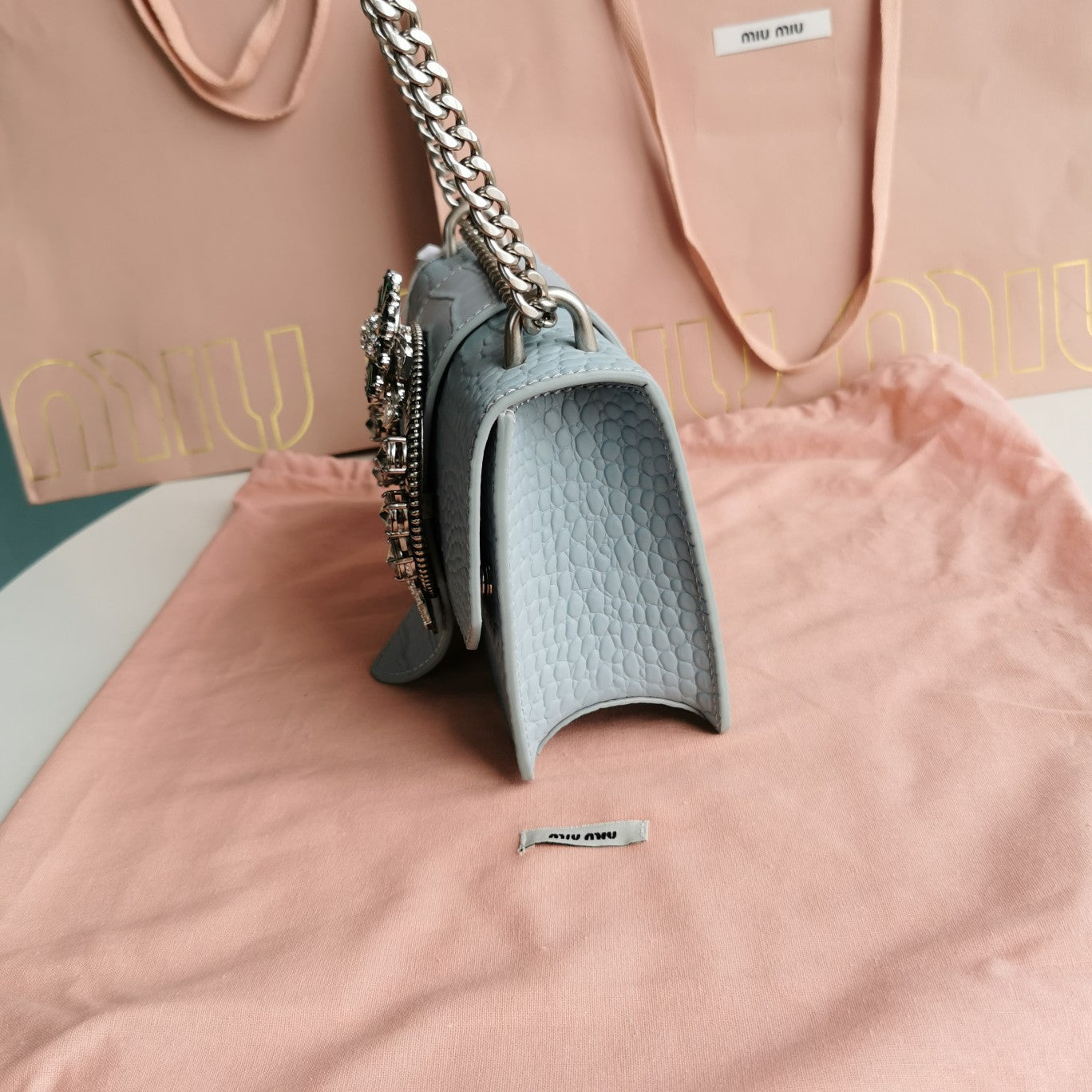 DIOR