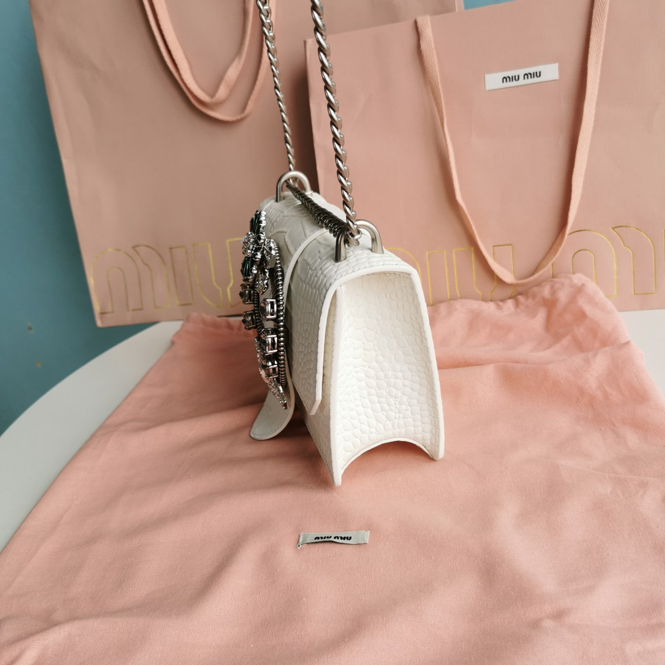 DIOR