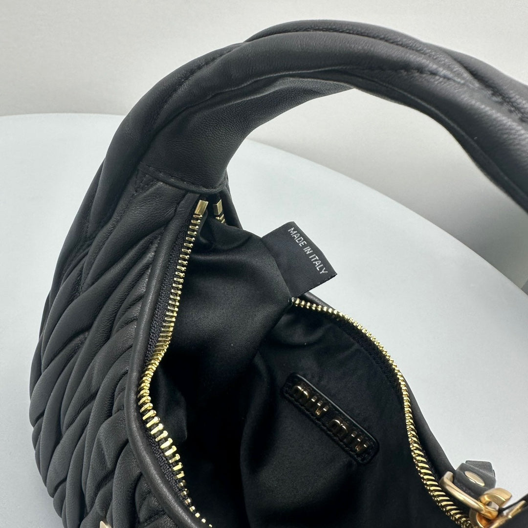 MINI HOBO 20 BAG IN BLACK LAMBSKIN
