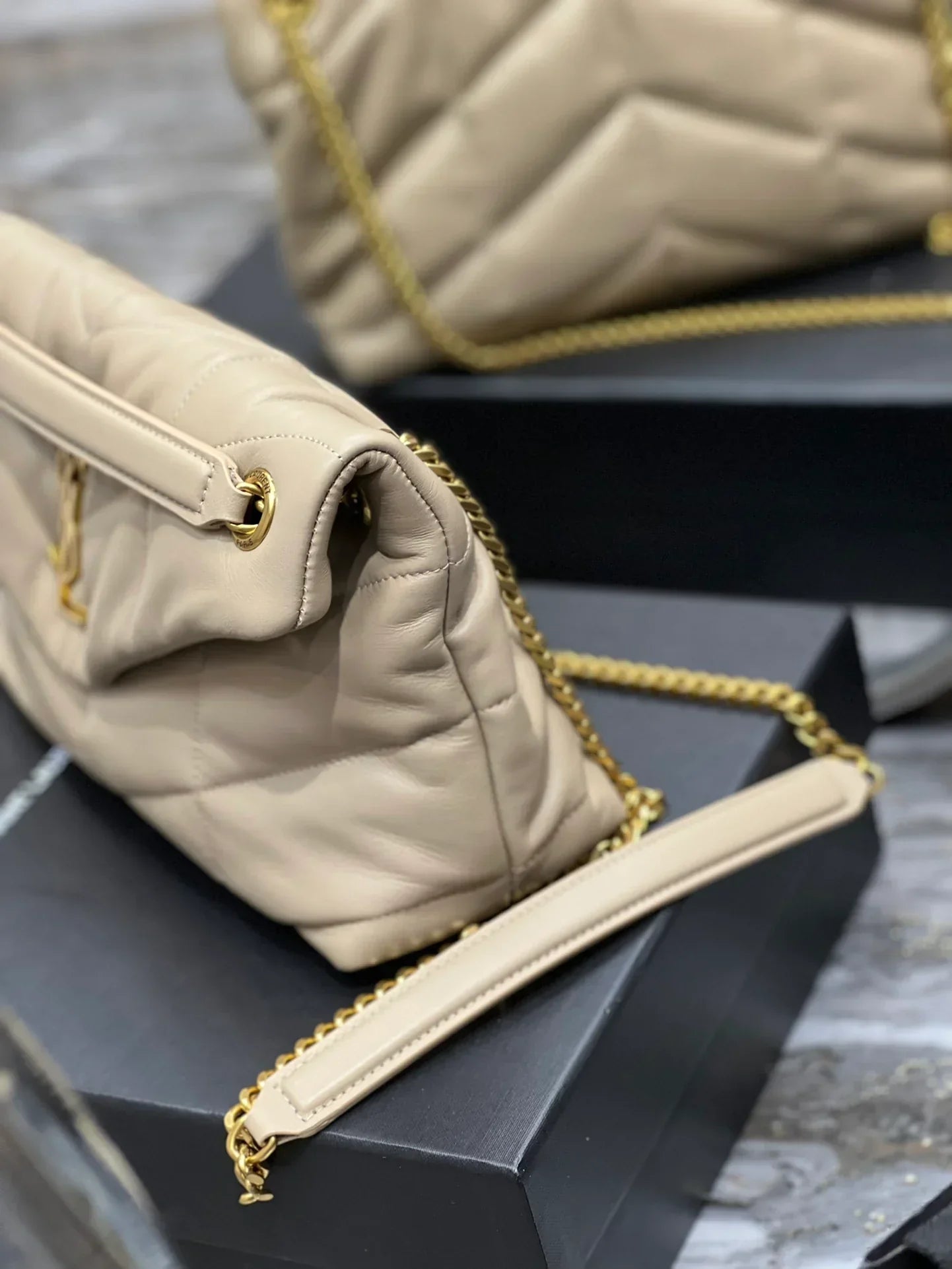 Saint Laurent