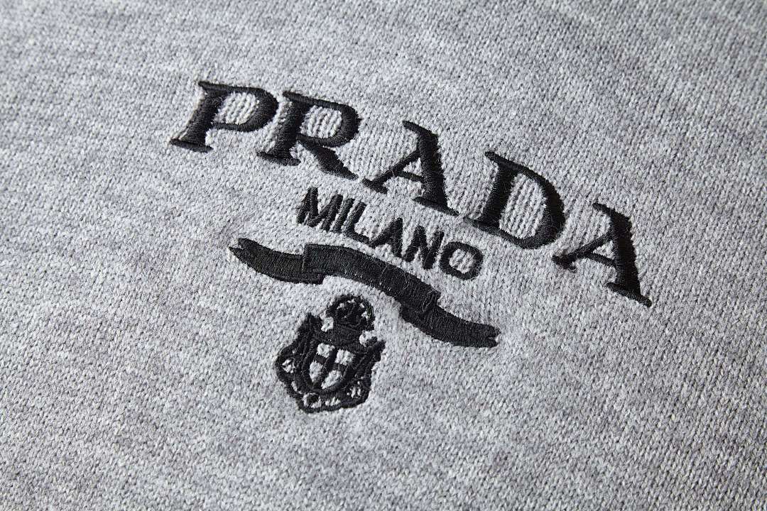 CAMISETA PRADA - 212