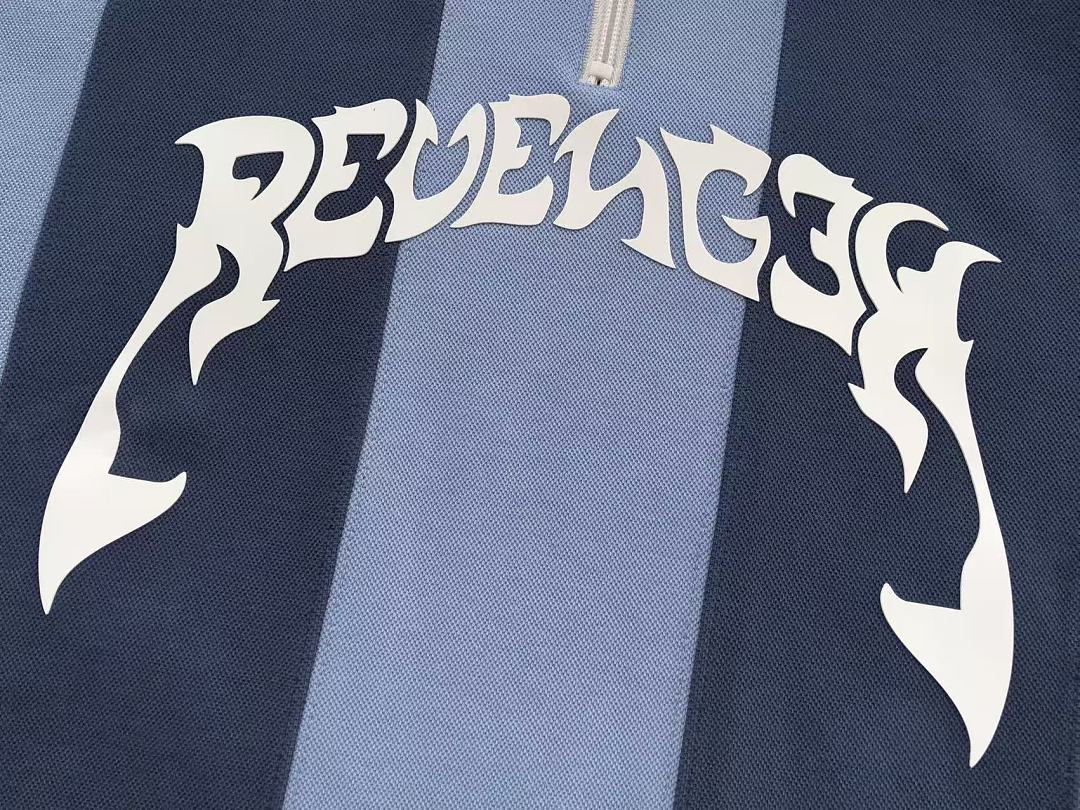 VINTAGE T-SHIRT