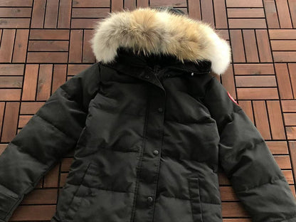 C🔥N🔥🔥A G🔥🔥🔥E WOMAN DOWN JACKET