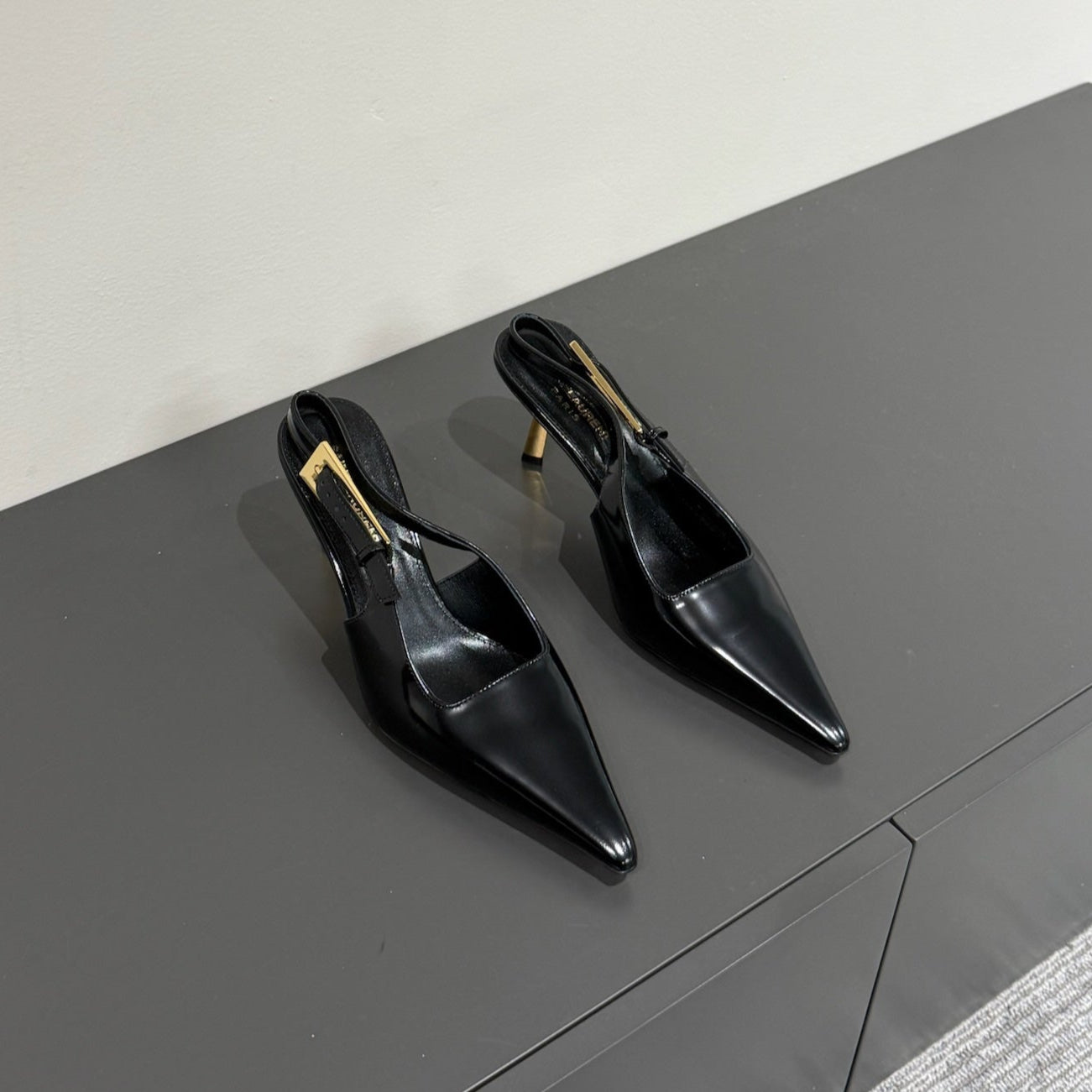 Saint Laurent