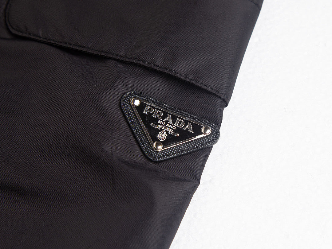 PANTALONES CORTOS PRADÅ
