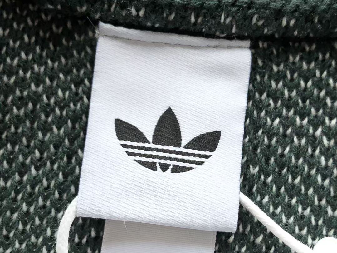 🔥DI🔥AS SWEATER