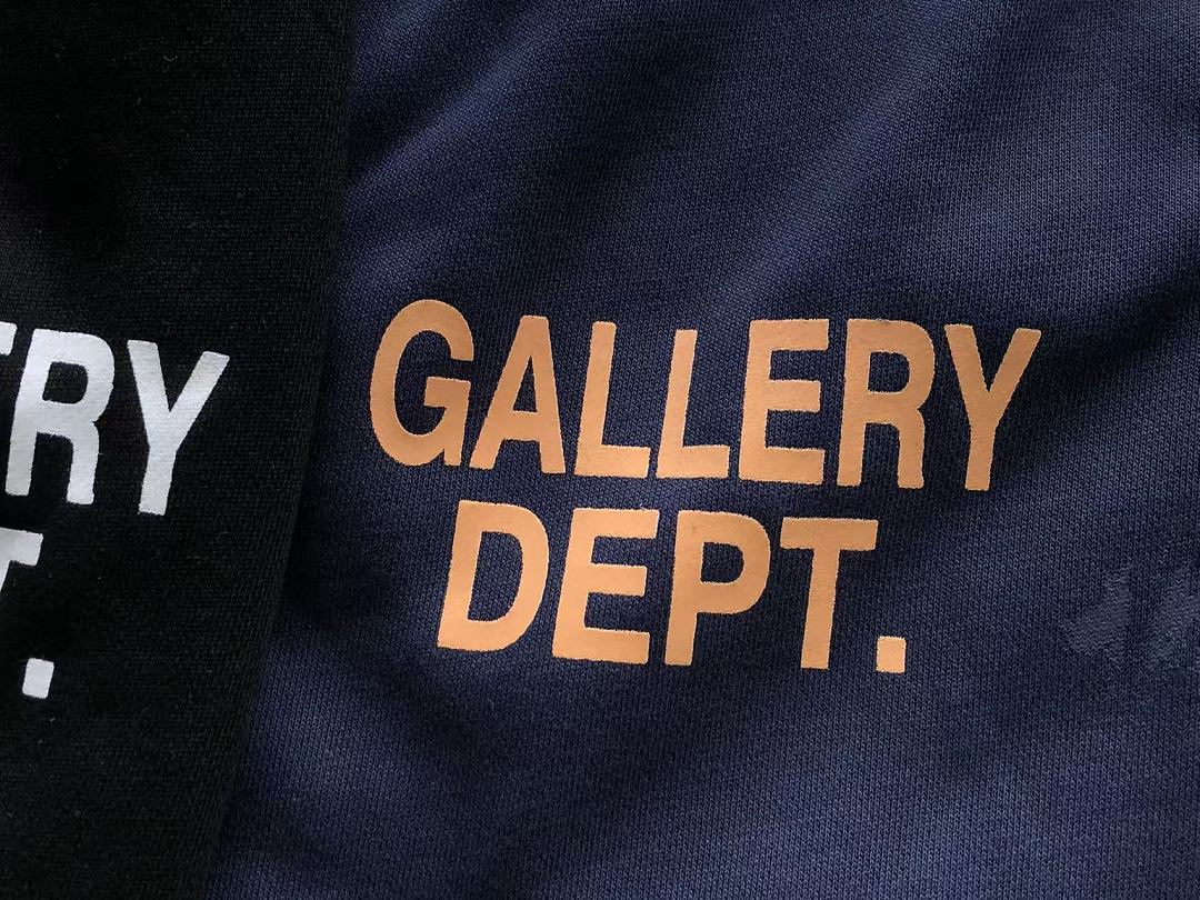 GALLERY DEPT SHORTS