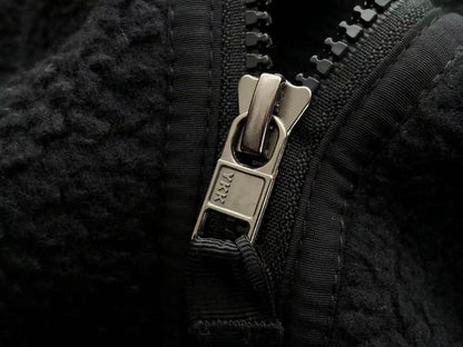 P🔥TAG🔥N🔥A VEST FLEECE