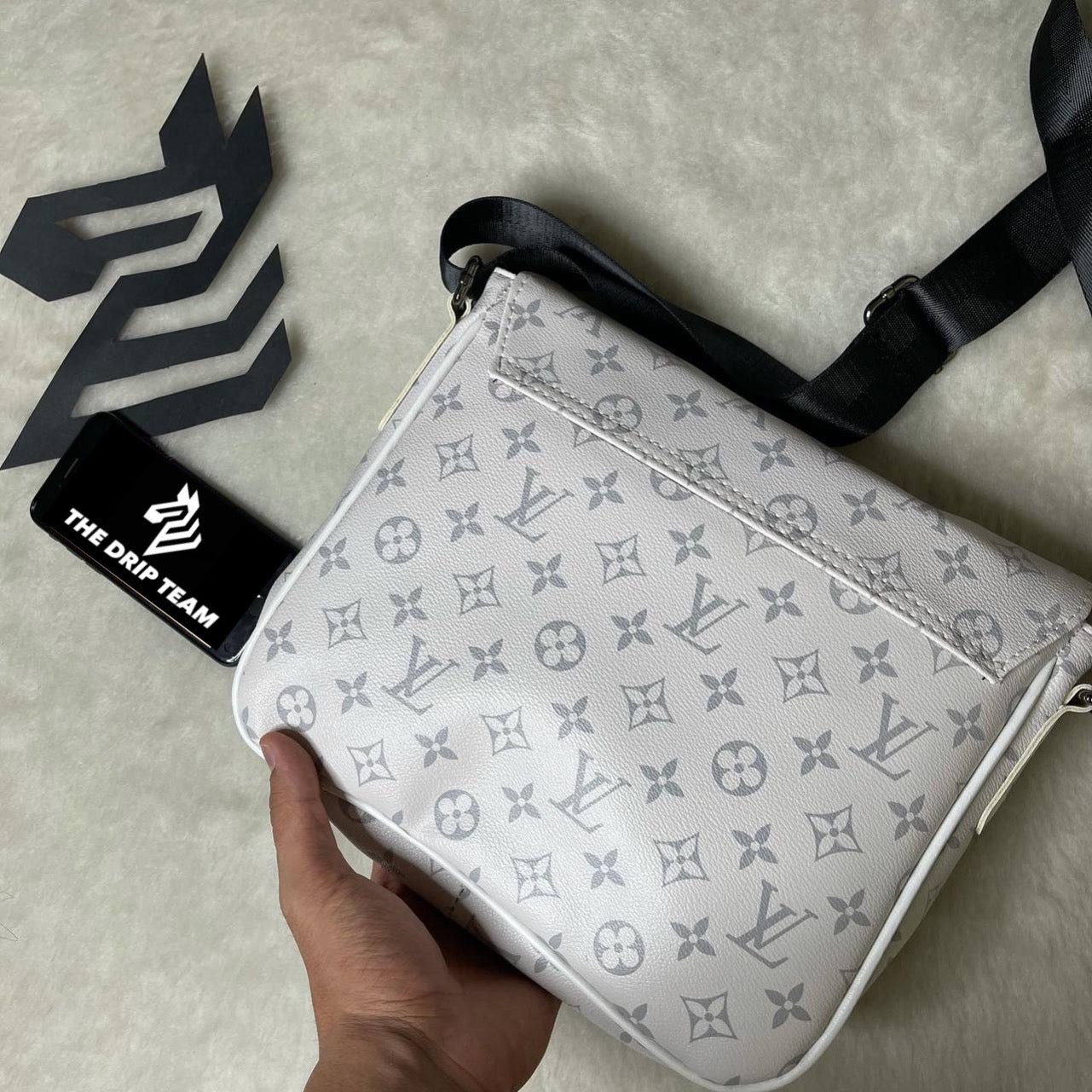 LV men’s bag