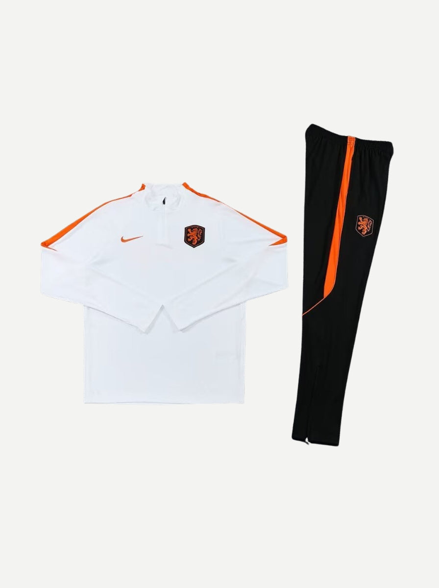Tracksuit Half Zip White 26/27