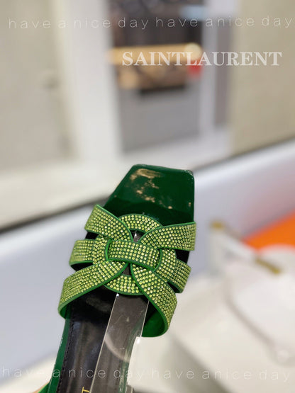 Saint Laurent