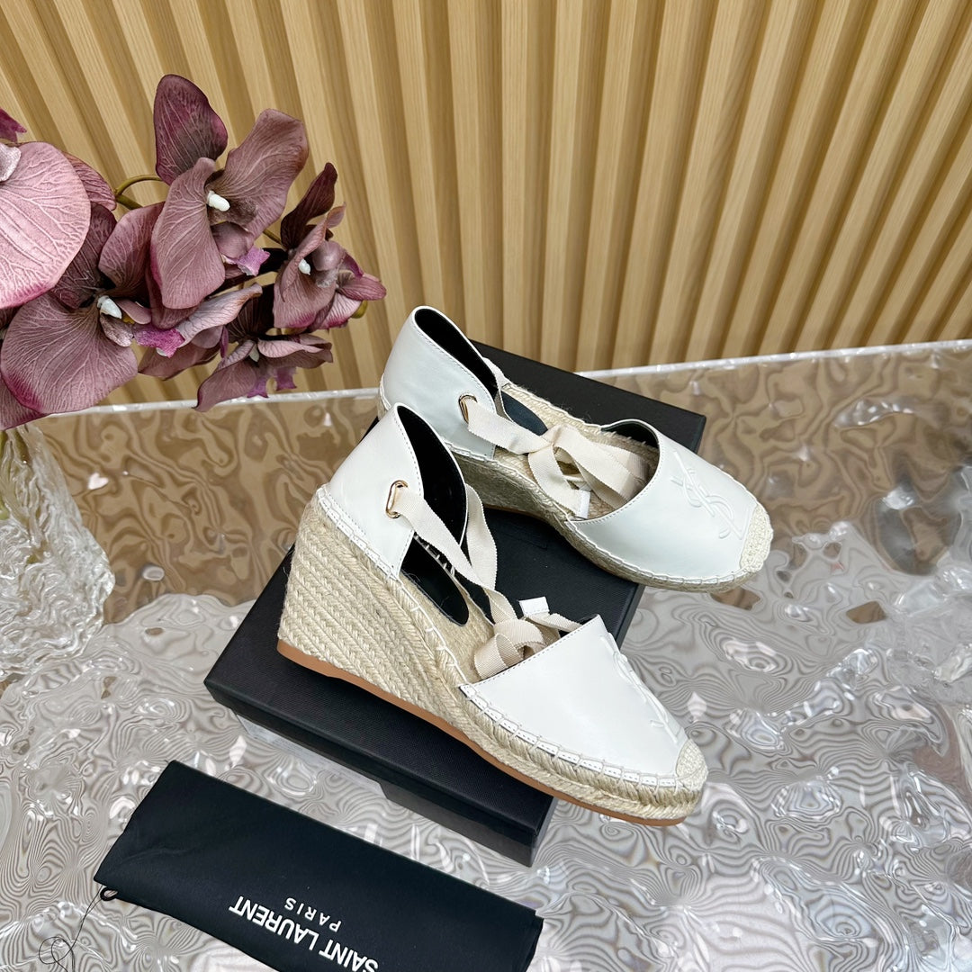 Saint Laurent