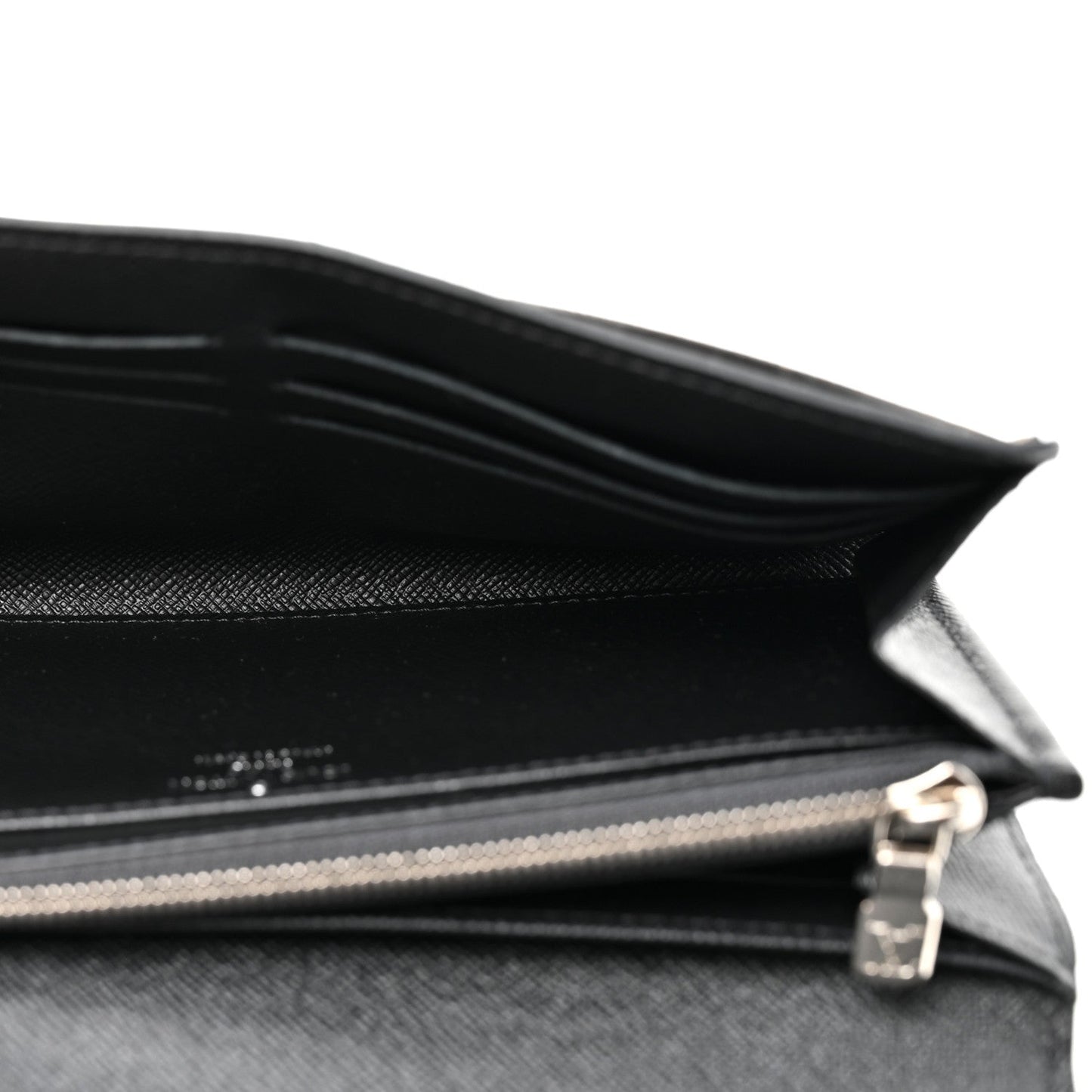 Reverse Monogram Kabuki Sarah Wallet