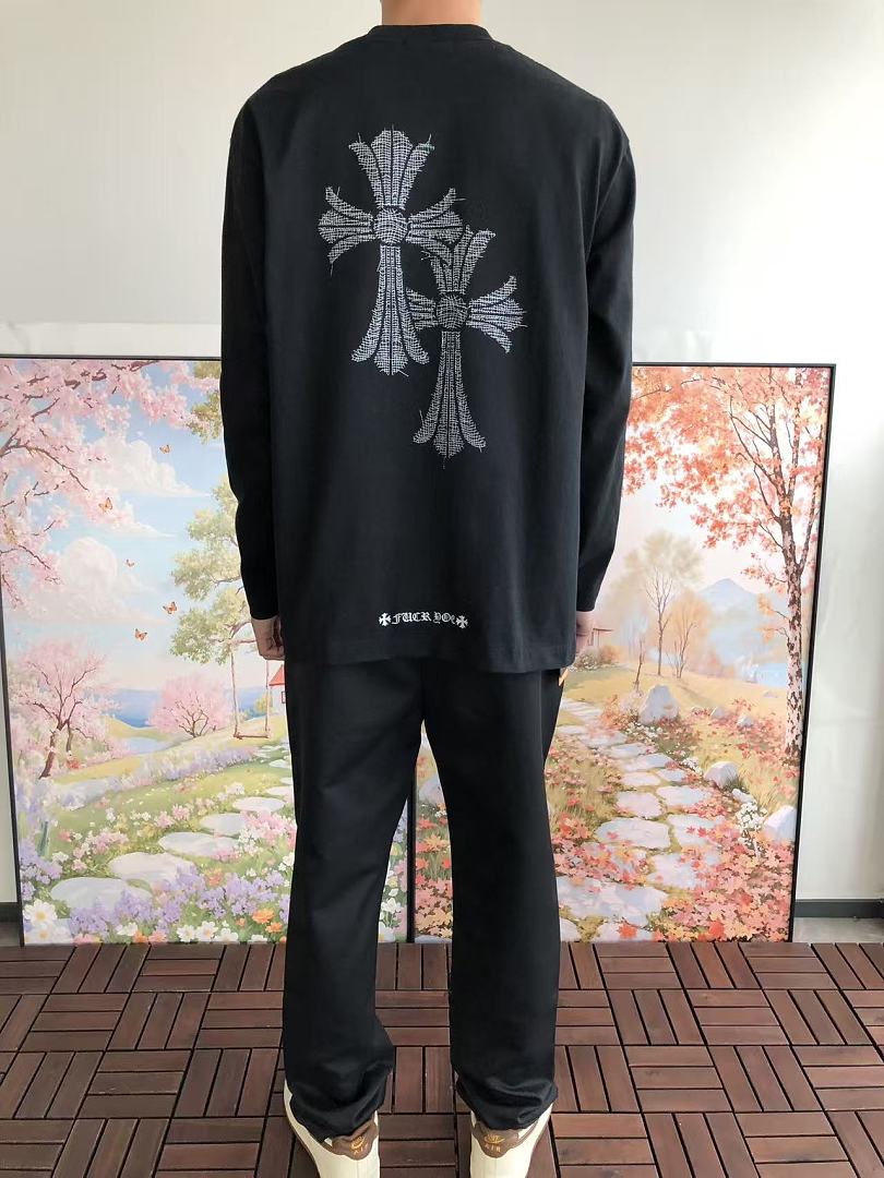 CH🔥OM🔥 HE🔥RTS LONG-SLEEVE