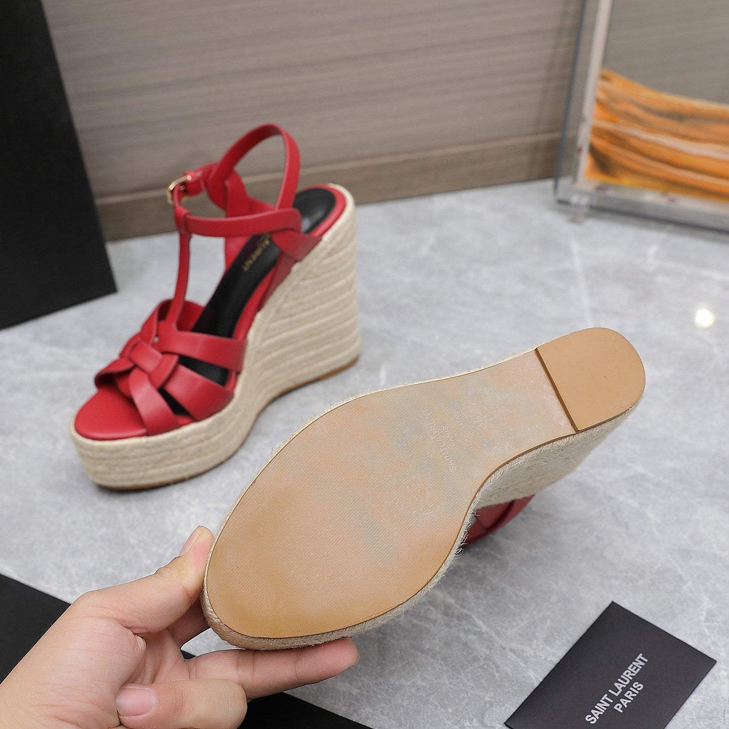 Saint Laurent