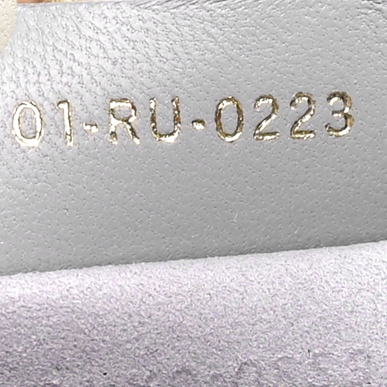 DIOR