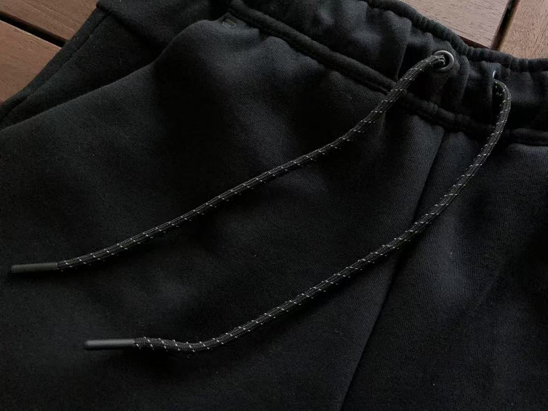 TF 2020 DV0537-011zip-up coat DV0538-010pants