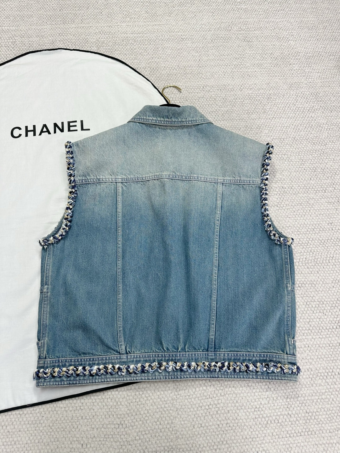 CHANEL