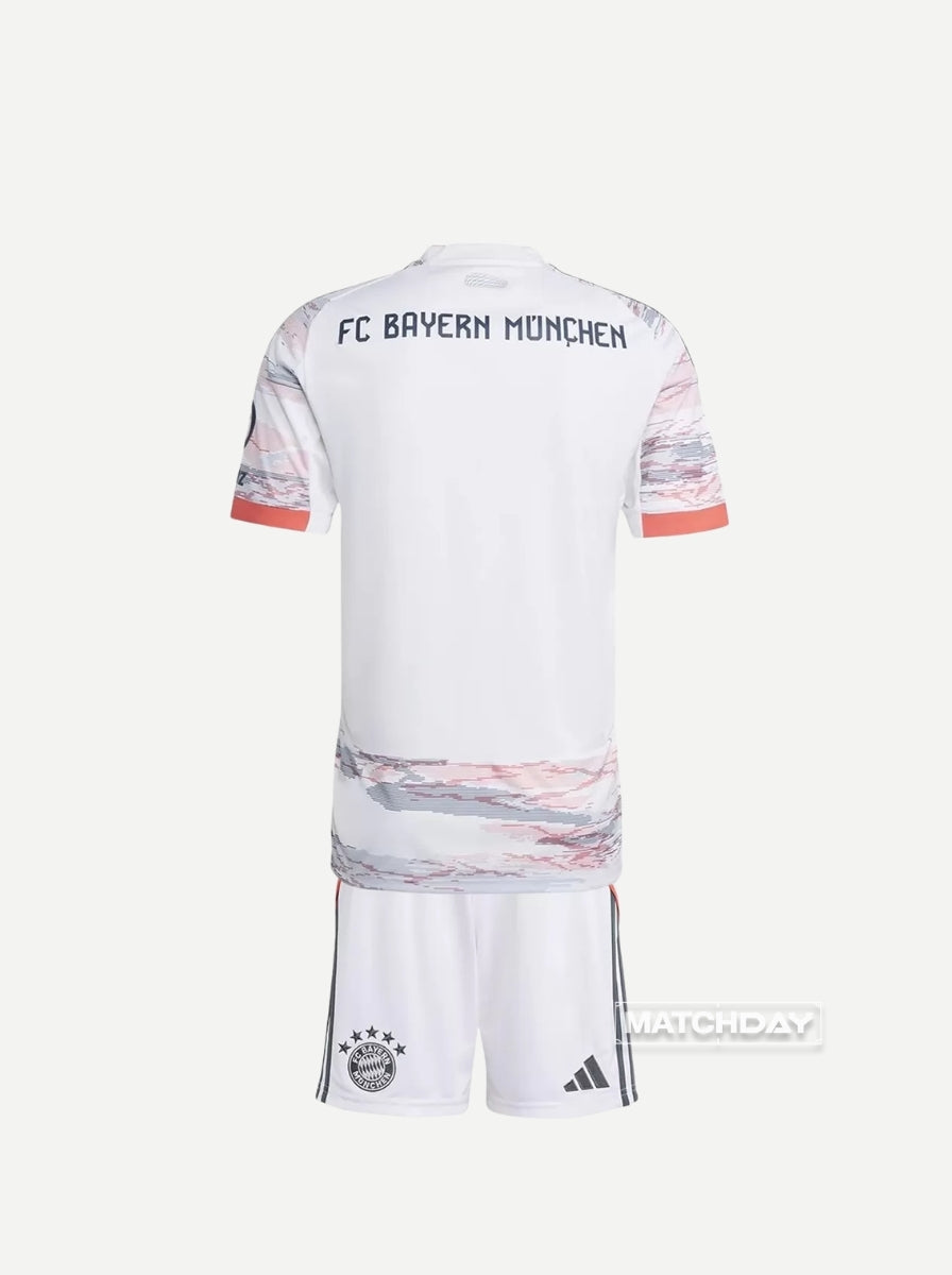 Kids Kit Away 25/26