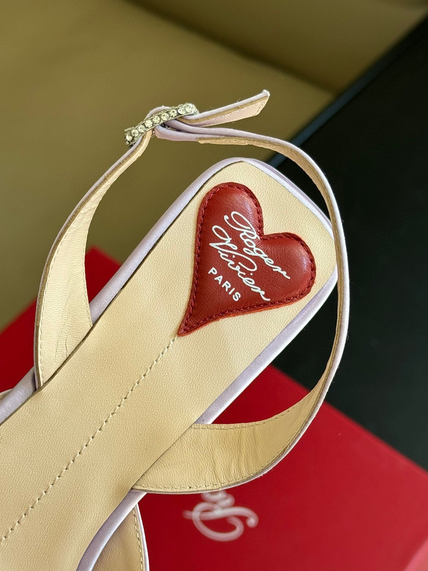 Roger Vivier