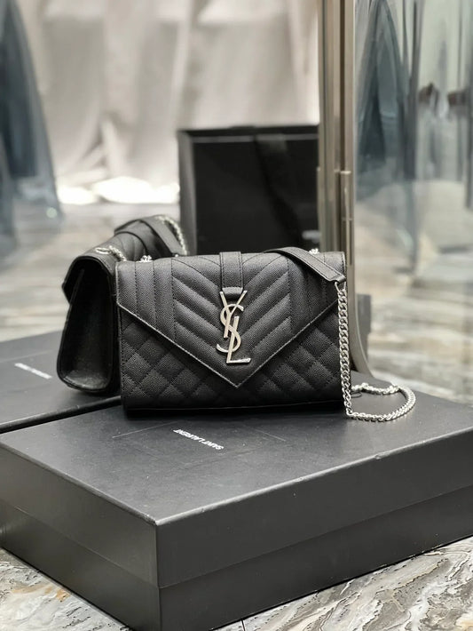 Saint Laurent