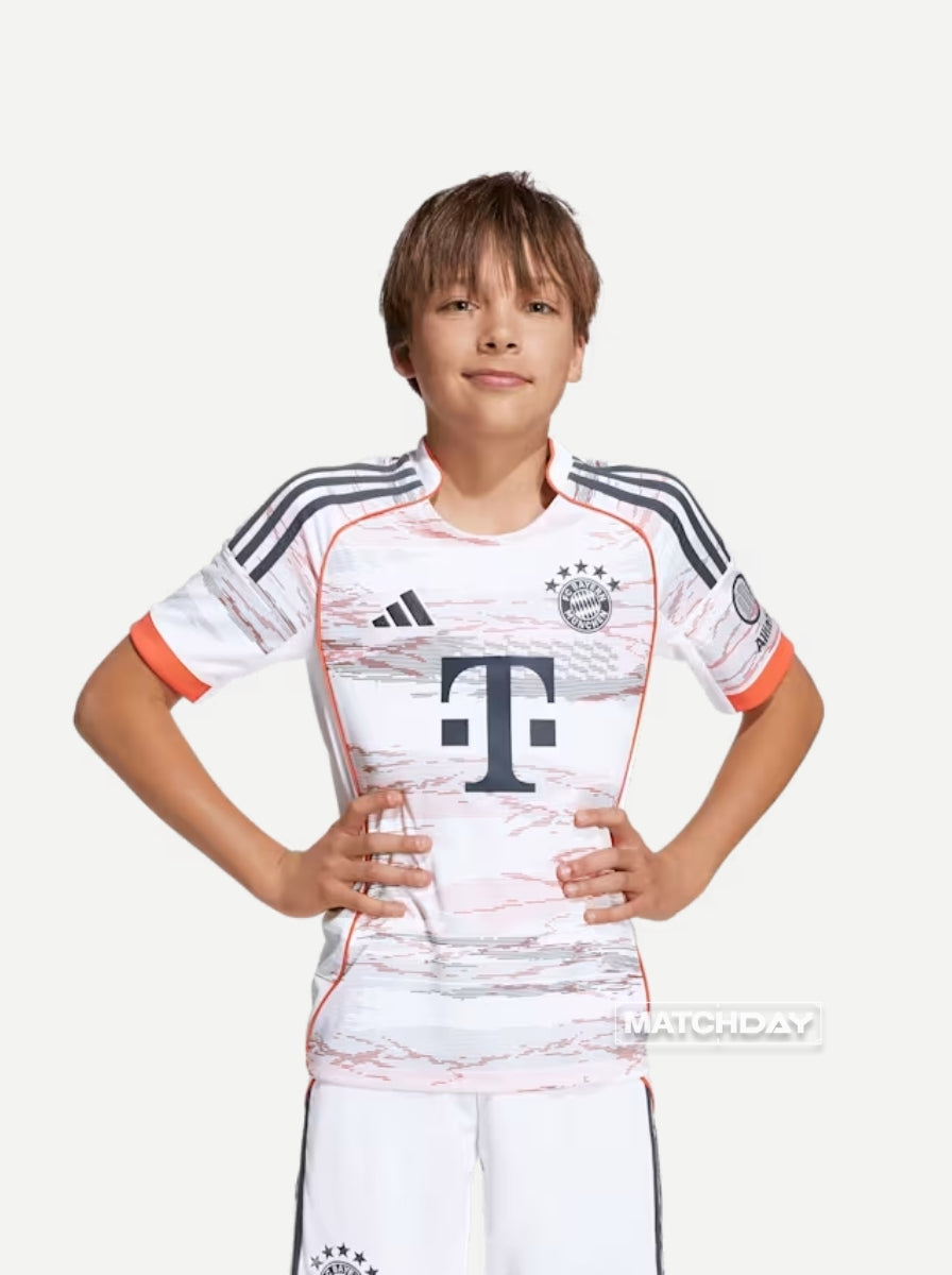 Kids Kit Away 25/26