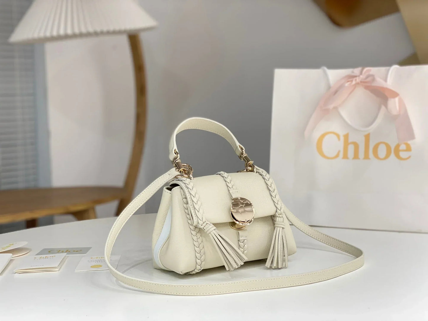 Chloé