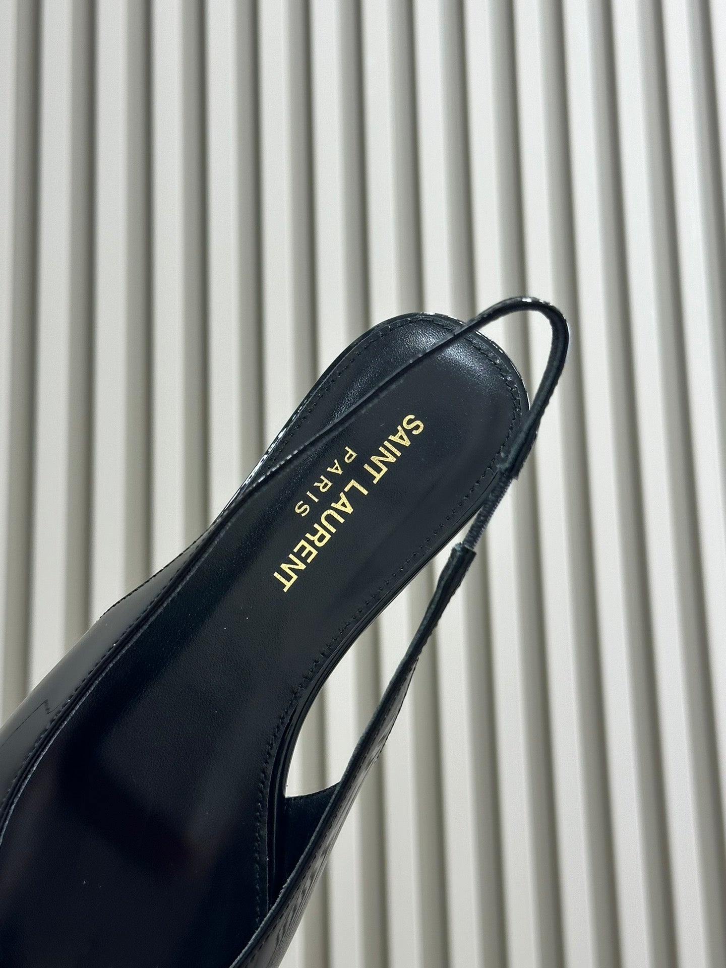 Saint Laurent