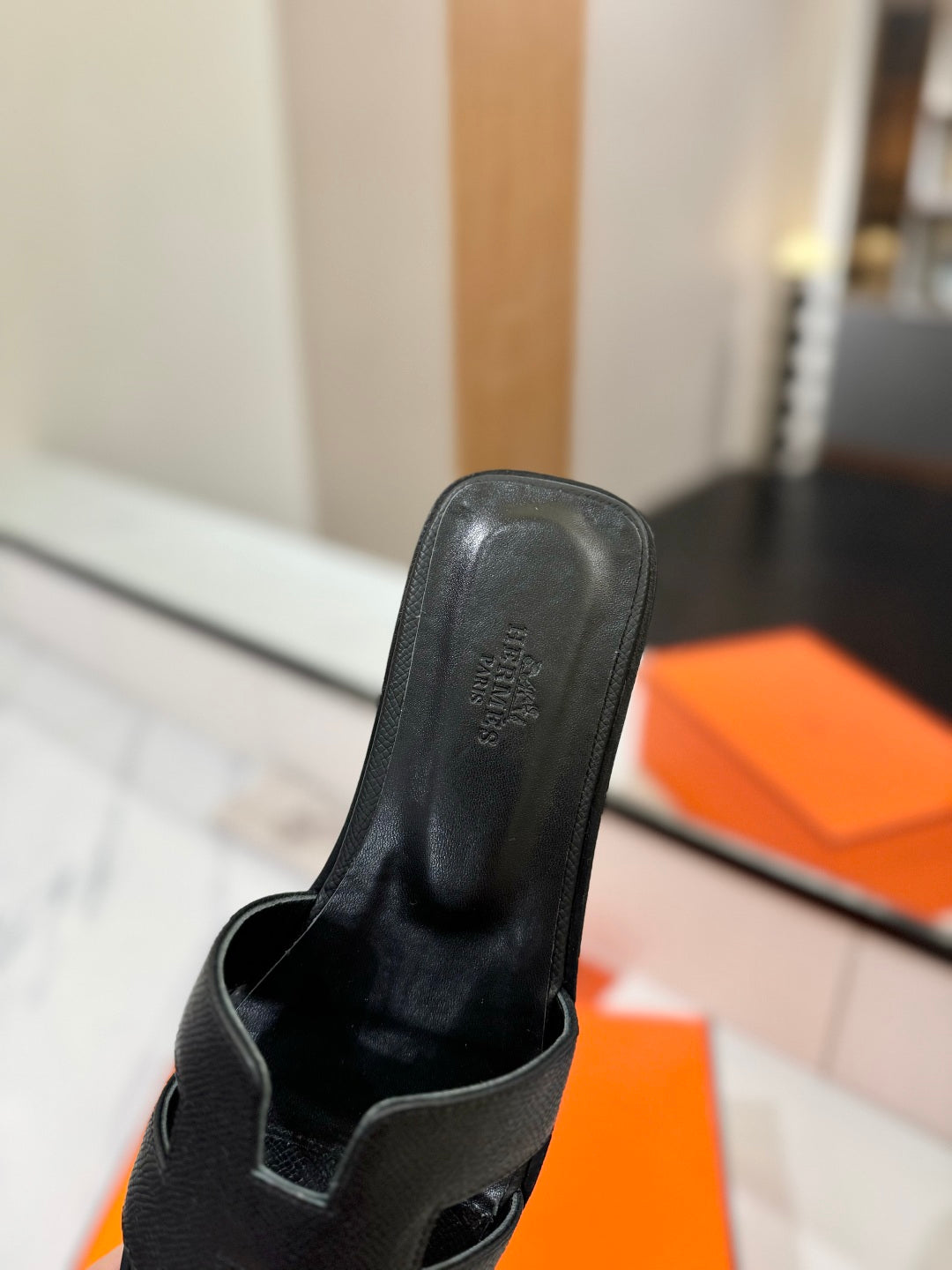 Hermès