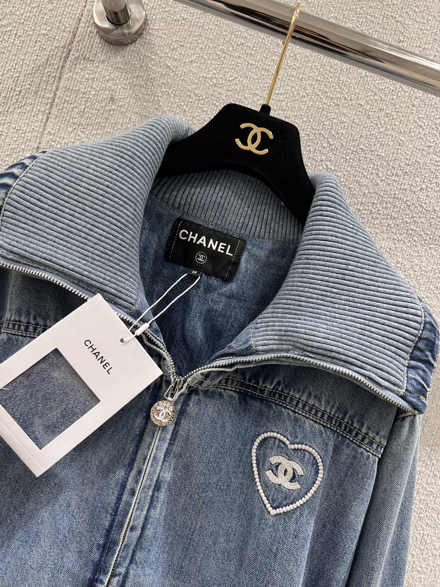 CHANEL