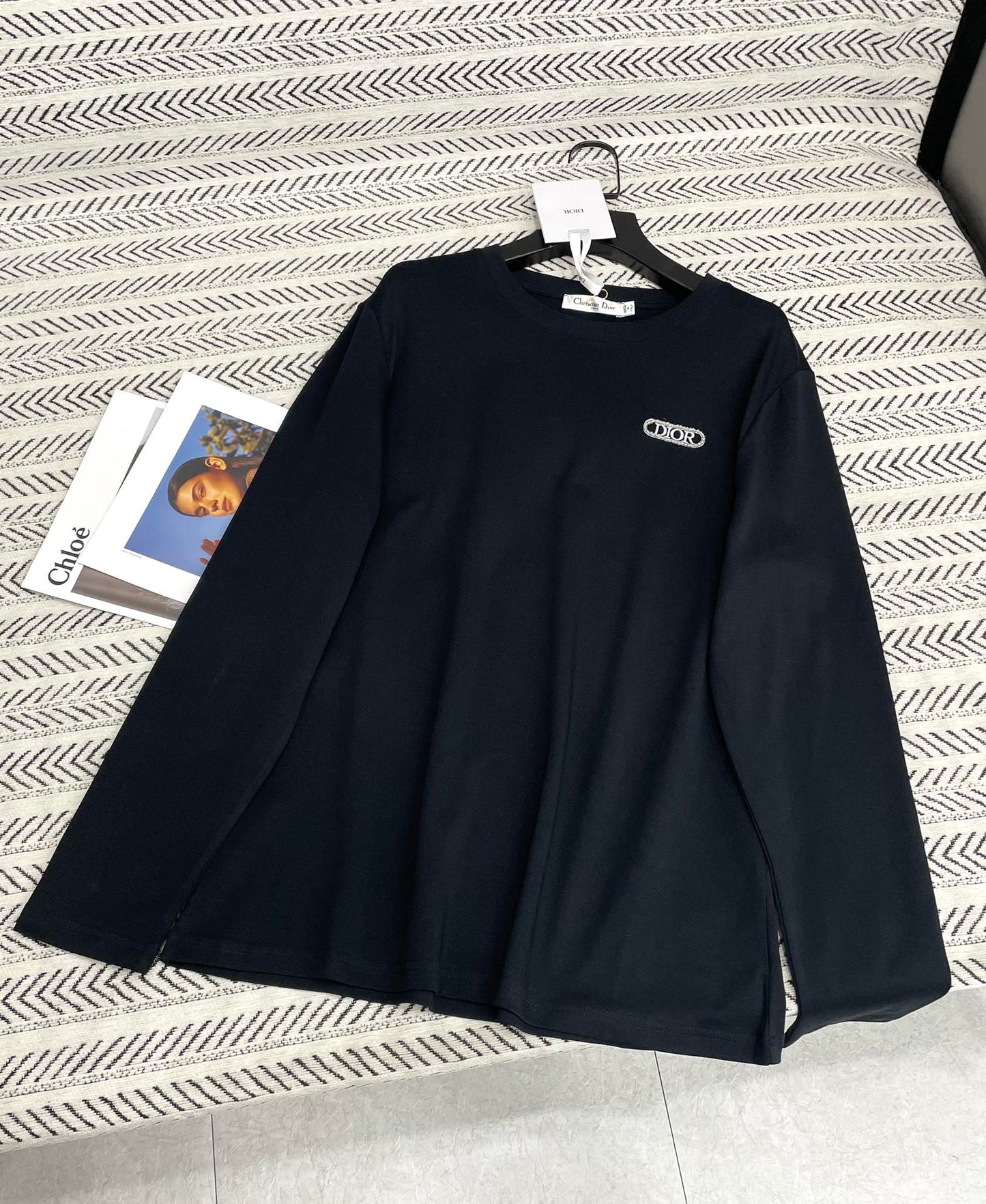 DIOR